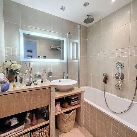 3br In The Heart Of - What'app - 0049-1521-4658-810 - For Reservations!
